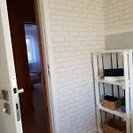 Aleksandra We Wielu Z Widokiem Na Jezioro Wiele