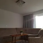 Aleksandra We Wielu Z Widokiem Na Jezioro
