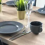 Aleksandra We Wielu Z Widokiem Na Jezioro Lägenhet