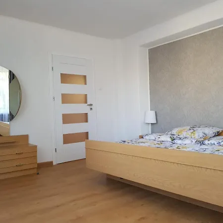 Aleksandra We Wielu Z Widokiem Na Jezioro Apartmán