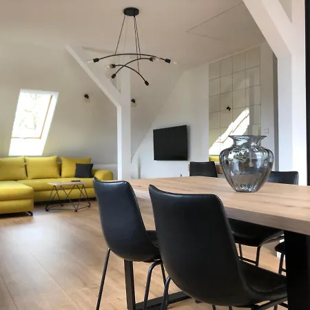 Apartmán Aleksandra We Wielu Z Widokiem Na Jezioro *