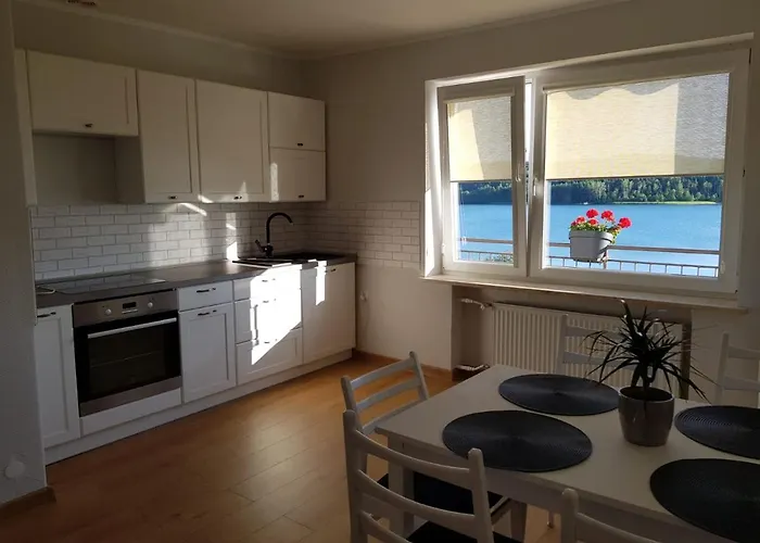 Apartament Aleksandra We Wielu Z Widokiem Na Jezioro *