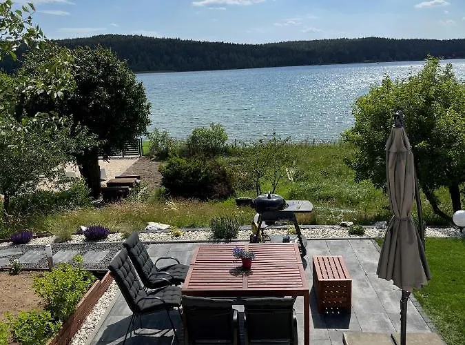 Apartament Aleksandra We Wielu Z Widokiem Na Jezioro *