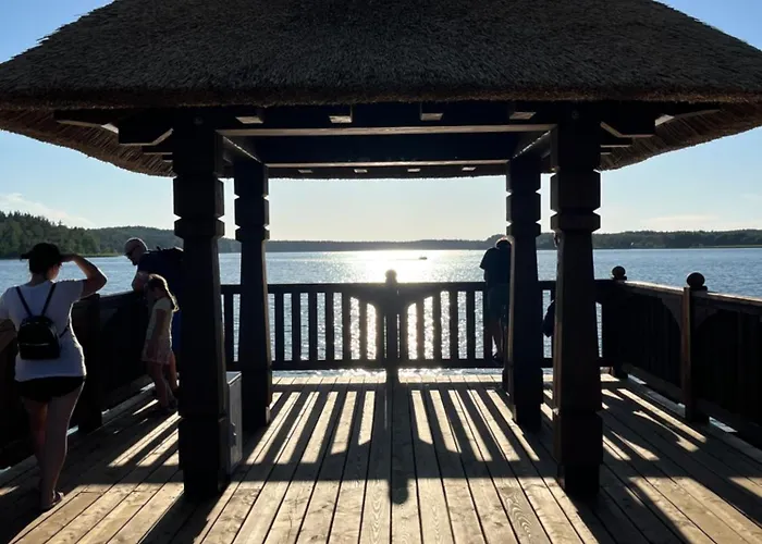 Aleksandra We Wielu Z Widokiem Na Jezioro Apartament Wiele